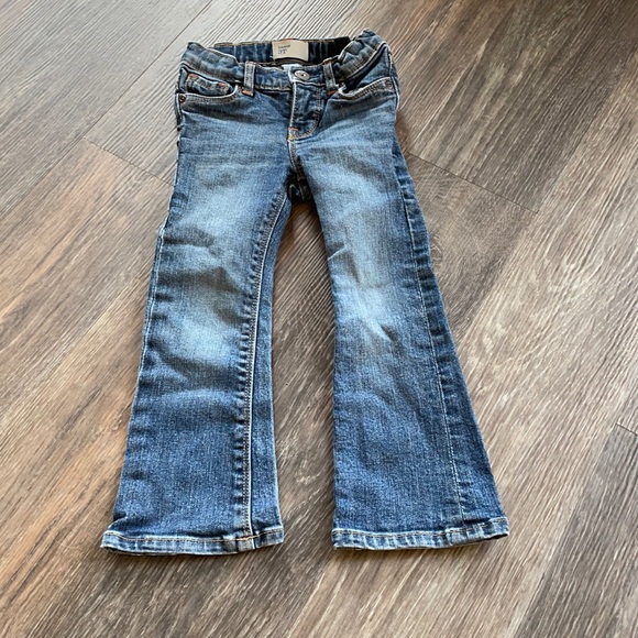 4/$20 Girls Gap Boot Cut Jeans Sz 3 - Picture 1 of 3